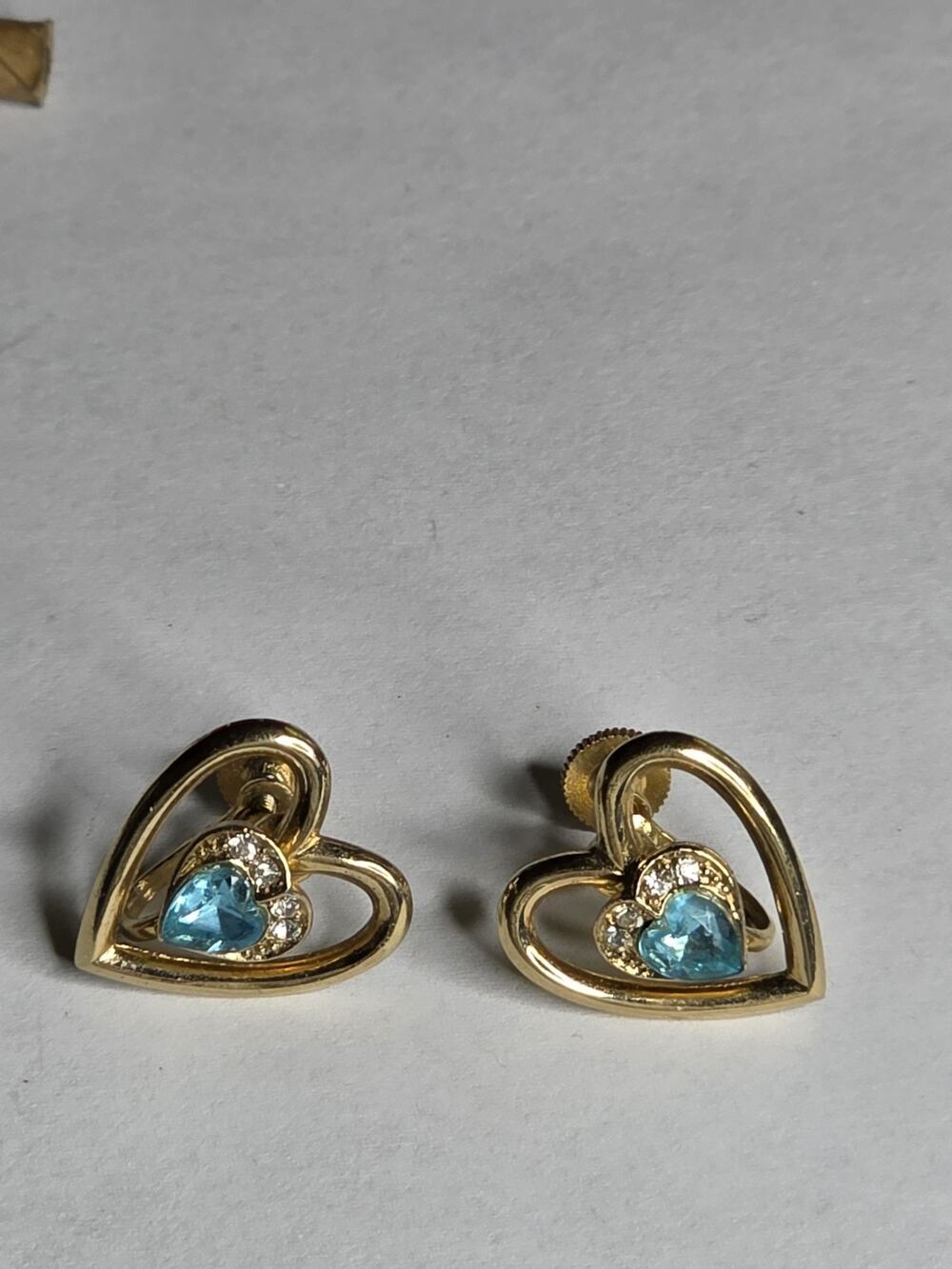 Vintage Gold Tone Double Heart Screw Back Earrings Blue Rhinestone Crystal